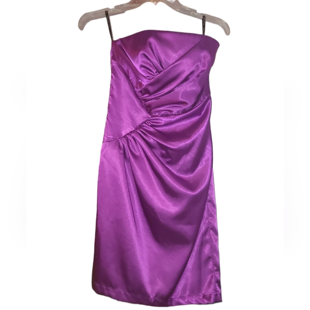 LIKE NEW (worn ONCE!) Jessica Mcclintock Shiny Purple Cockail Dress Size 4